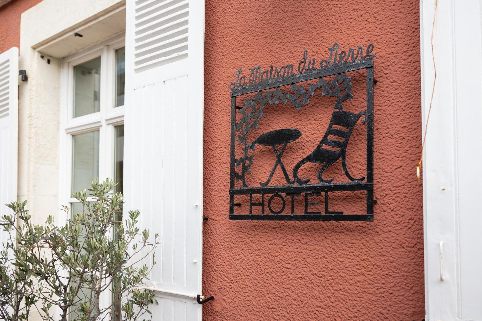 Hotel & Espace Bien-Etre La Maison Du Lierre Biarritz Exterior photo